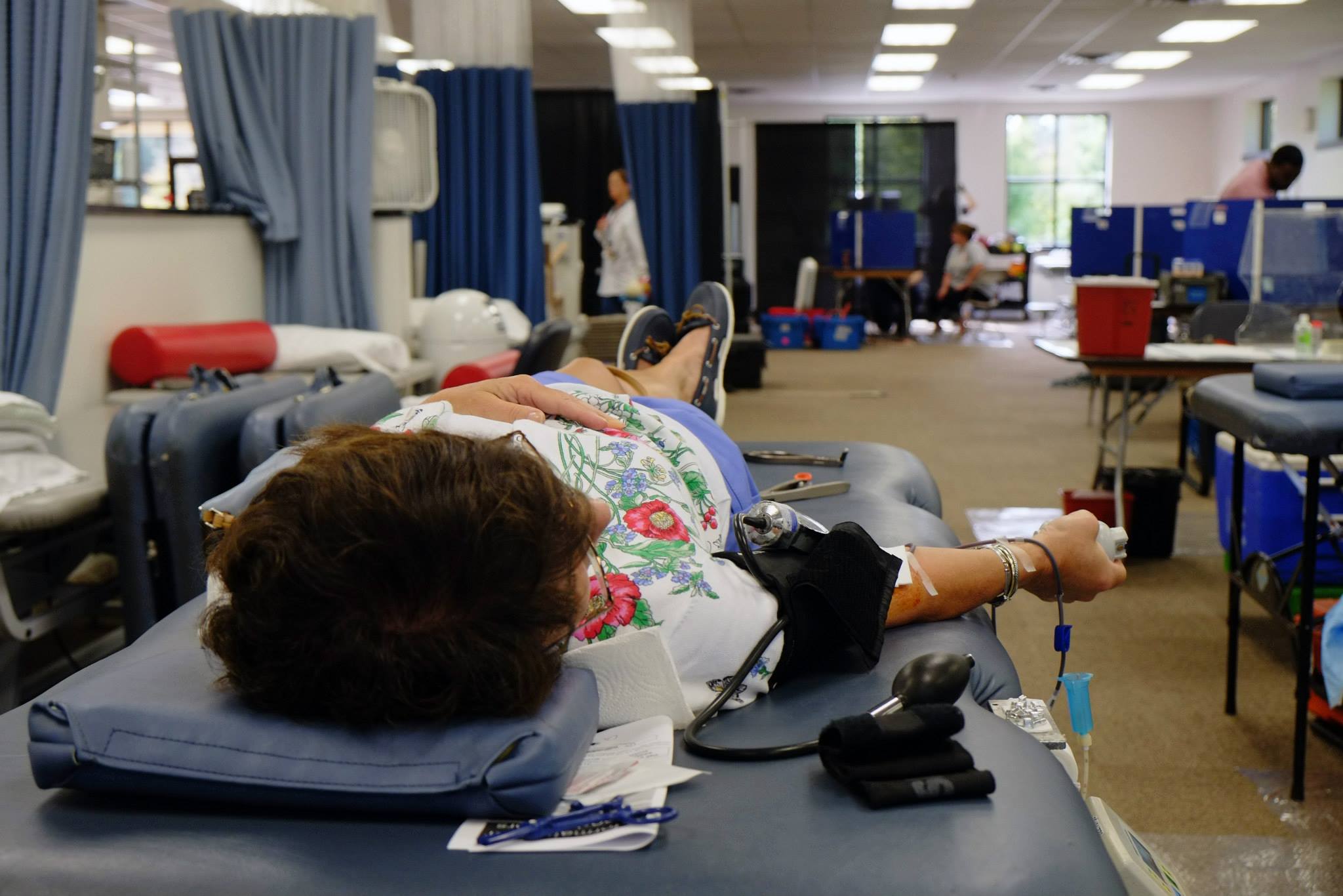 events_blooddrive_donating